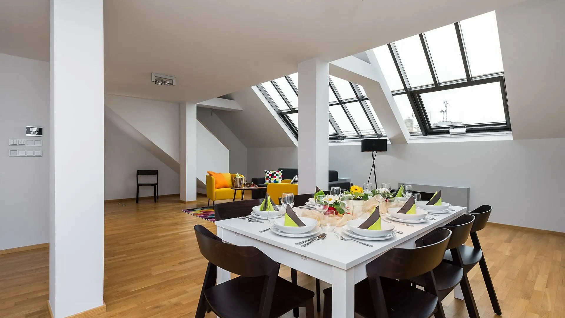 Empirent Rose Apartments Prague 0*,